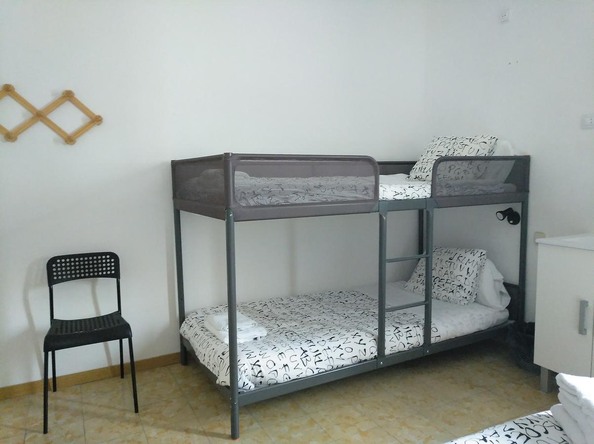 Hostal Juventus ポルトボウ エクステリア 写真