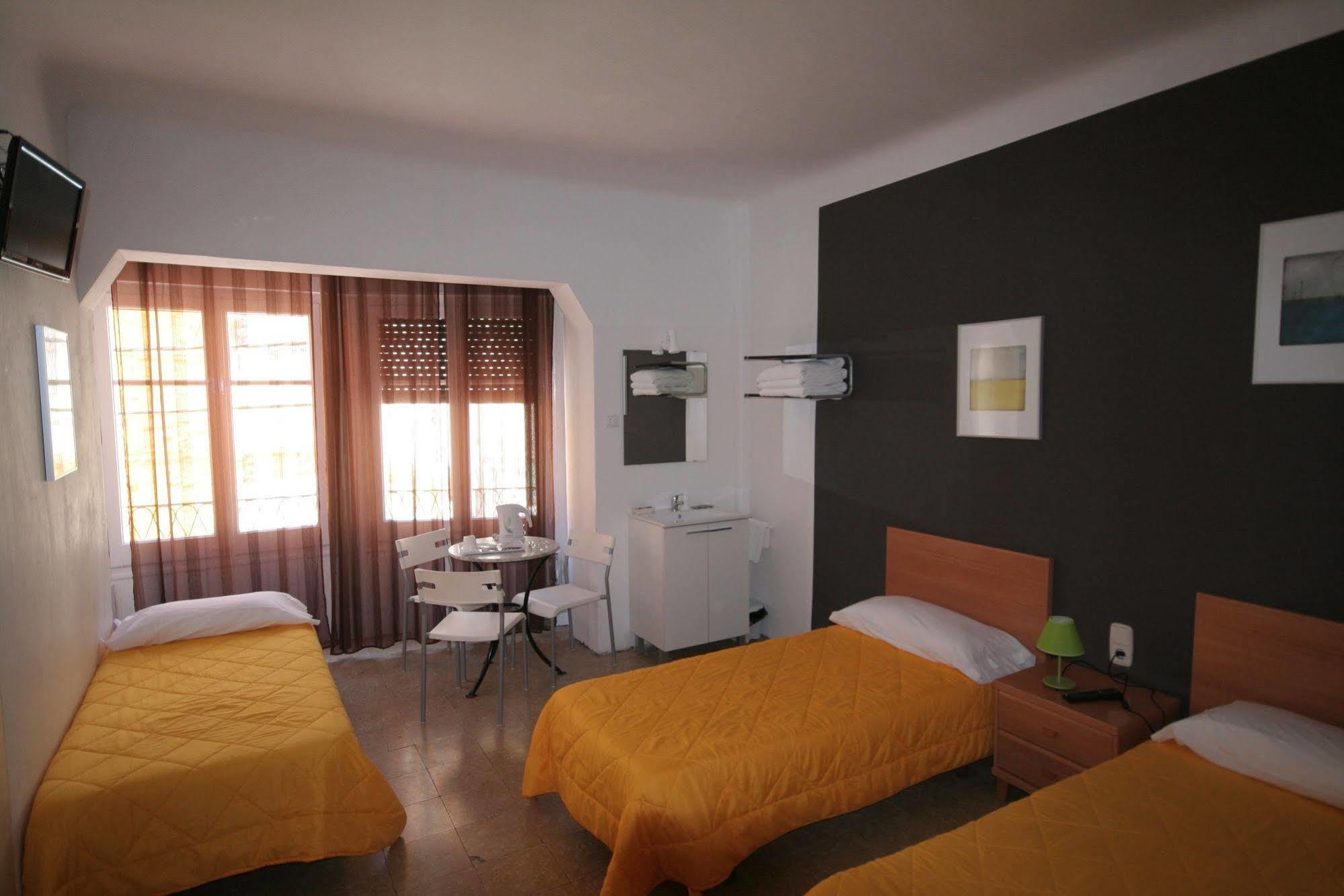 Hostal Juventus ポルトボウ エクステリア 写真