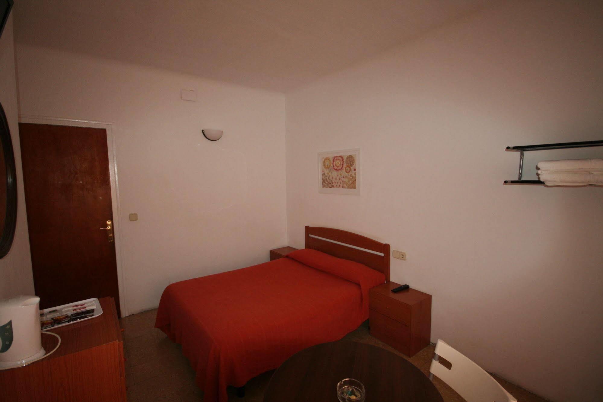 Hostal Juventus ポルトボウ エクステリア 写真